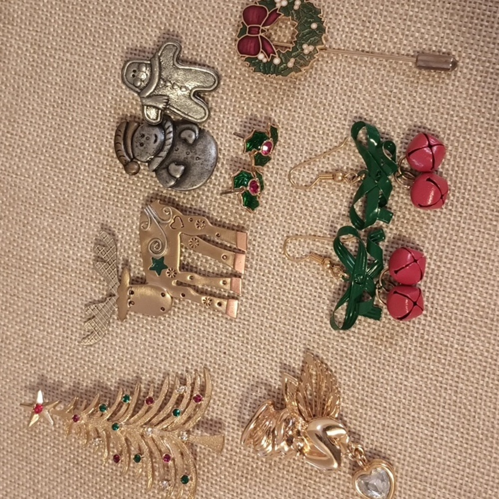 Brooch